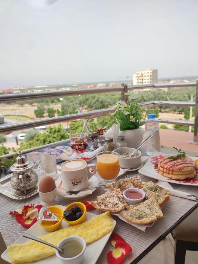 Hotel La Luna بني ملال‎ المظهر الخارجي الصورة